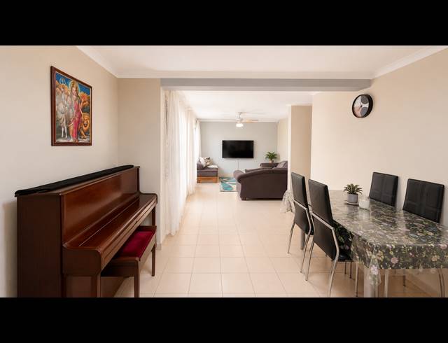 4 BEDROOM HOUSE FOR SALE IN LENASIA
